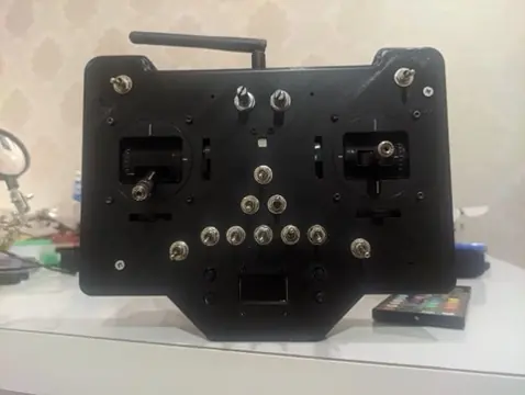Machines field frame
