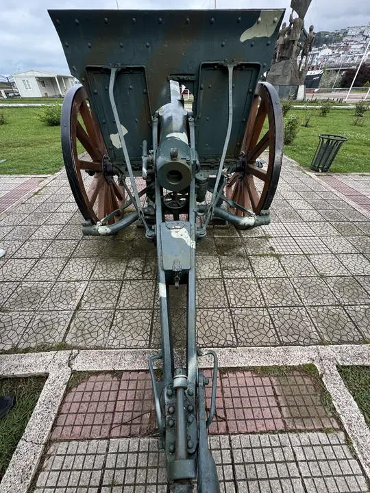 Machines field photograph